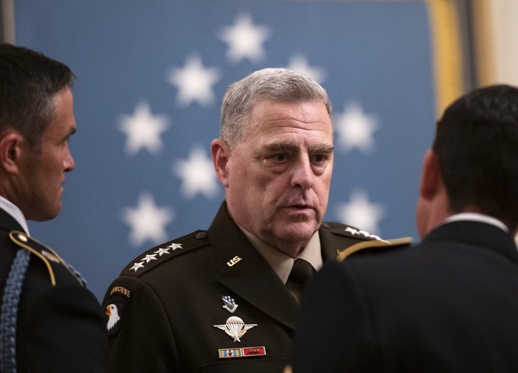 Principales líderes militares de EU condenan asalto al Capitolio y reafirman apoyo a Biden