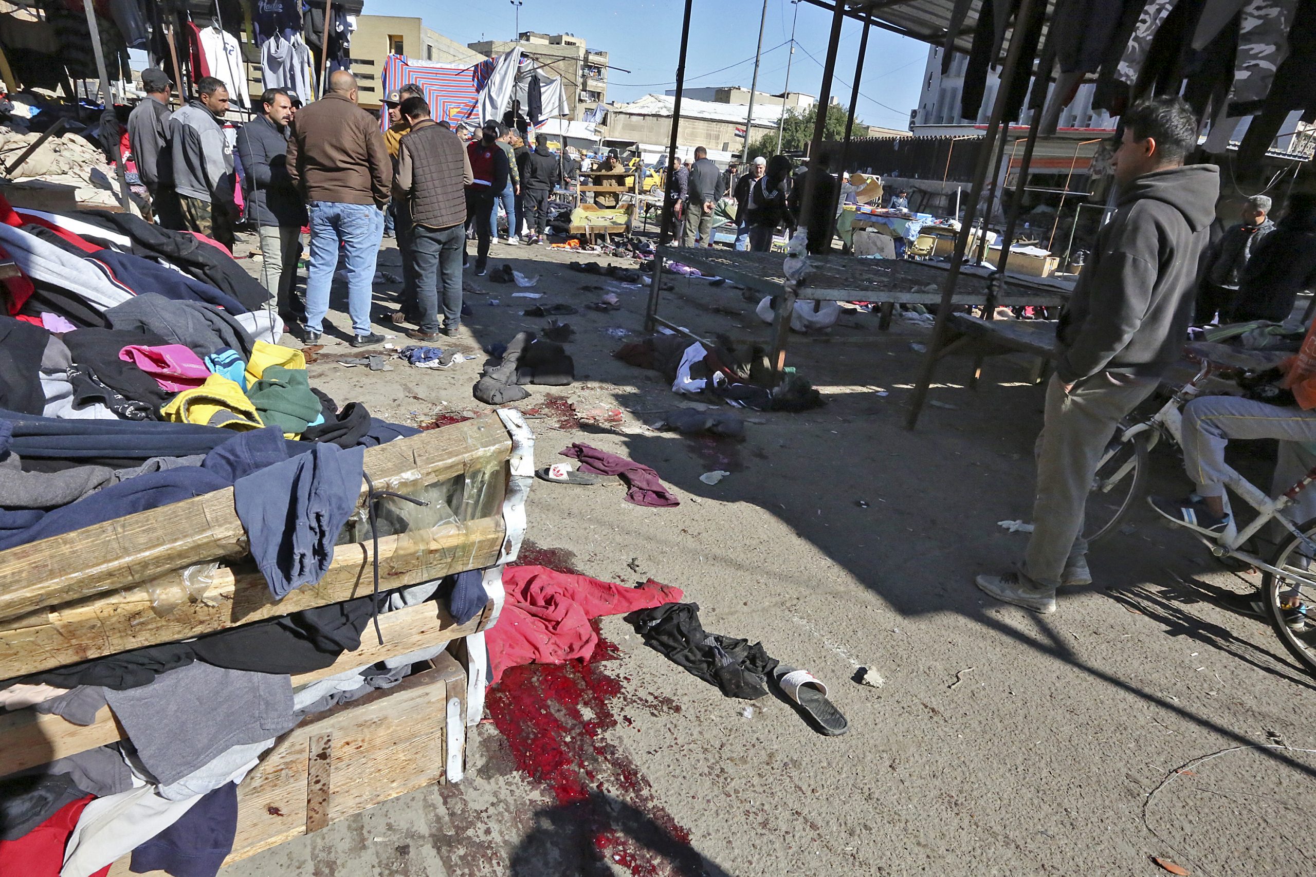 Ataque suicida deja 32 muertos y más de un centenar de heridos en un mercado