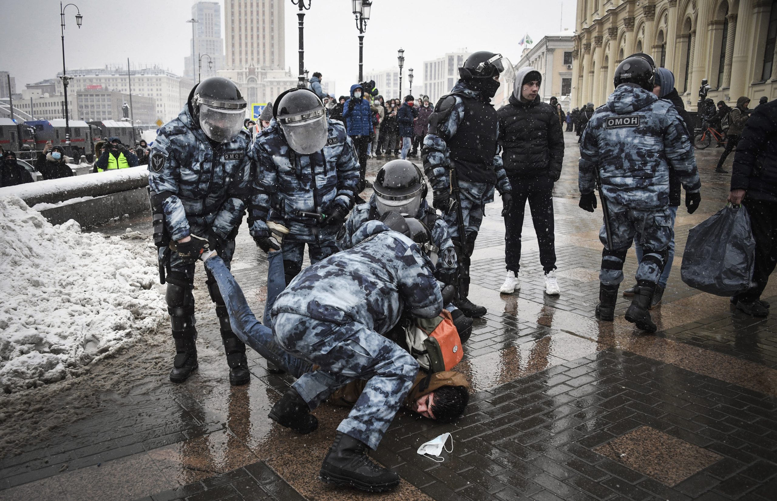 Rusia acusa a EU de &#8220;injerencia grosera&#8221; en manifestaciones a favor de activista
