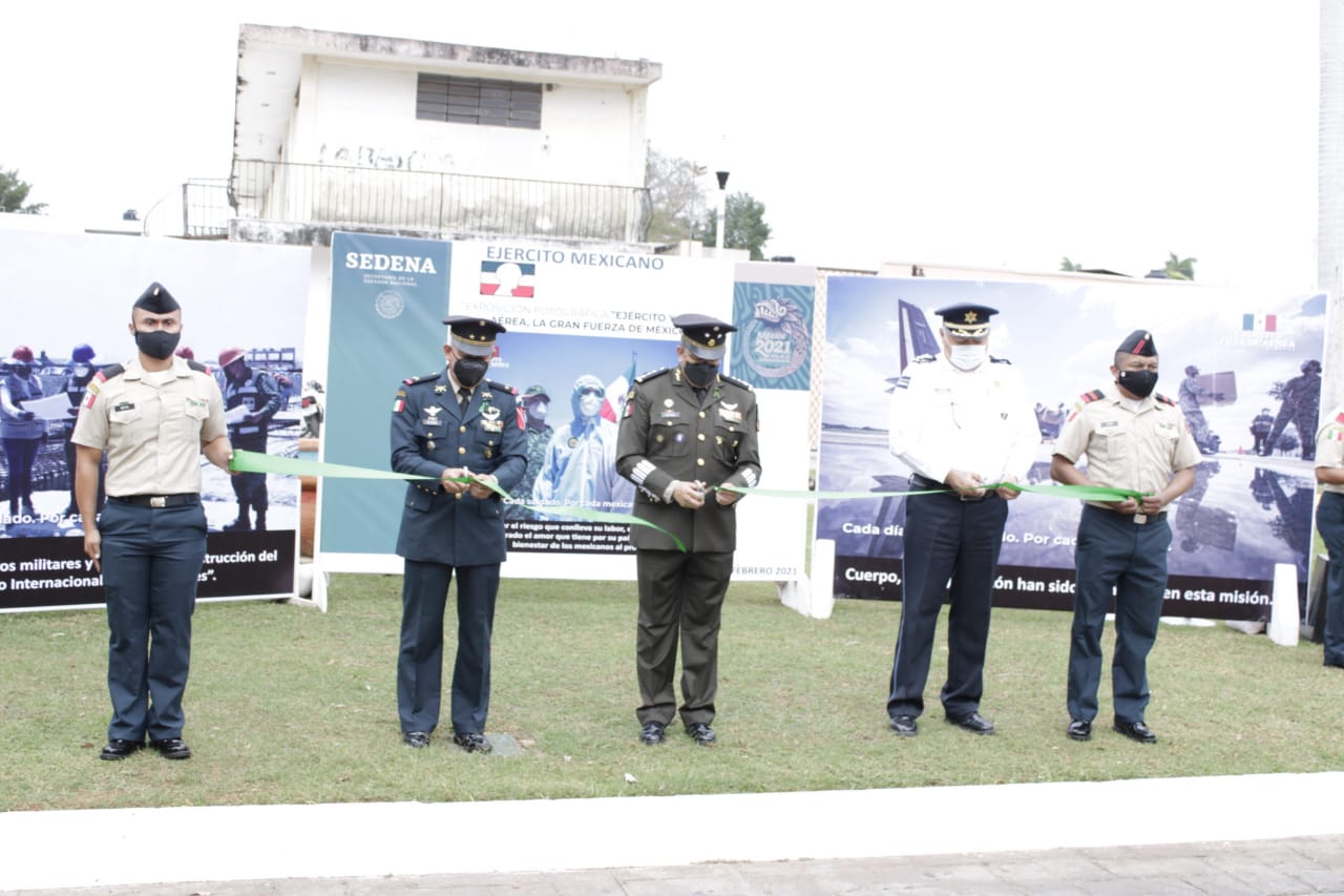 Inaugura Ejército expo fotográfica