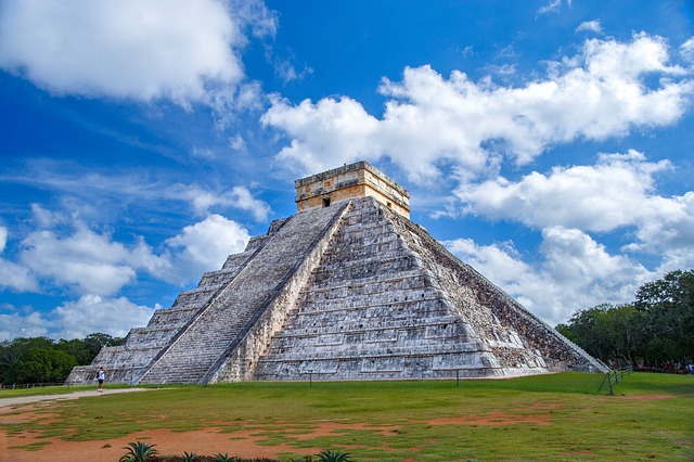 Reabren playas, pero cierran Chichén Itzá