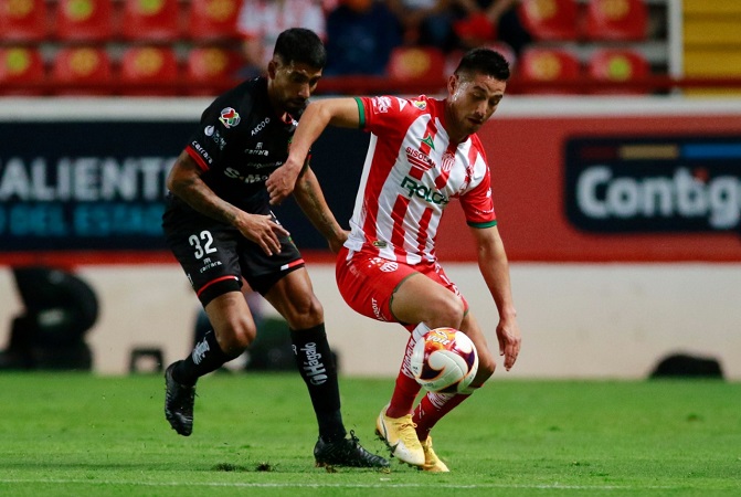 Con gol de último minuto, Necaxa derrota a Bravos