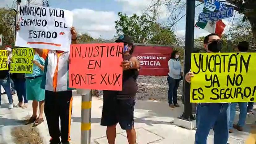 Ordena juez a Vila y Renán parar desalojo de Ponte Xux
