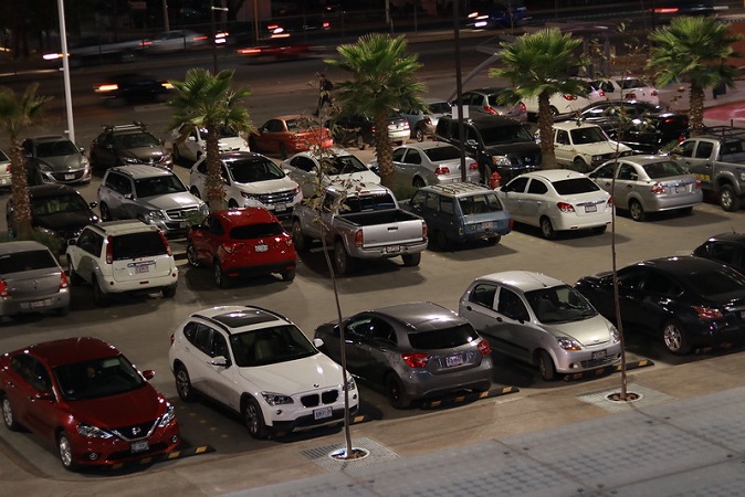 Aprueba Cabildo de Aguascalientes aumento de un peso en tarifas de estacionamientos
