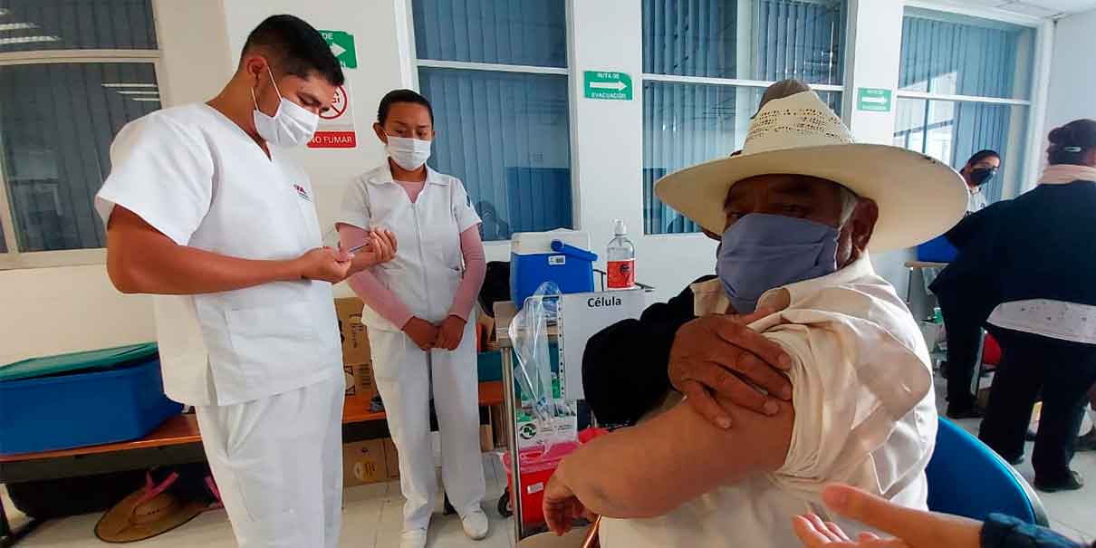 70 puntos de vacunación en 41 municipios más de Puebla este jueves y viernes