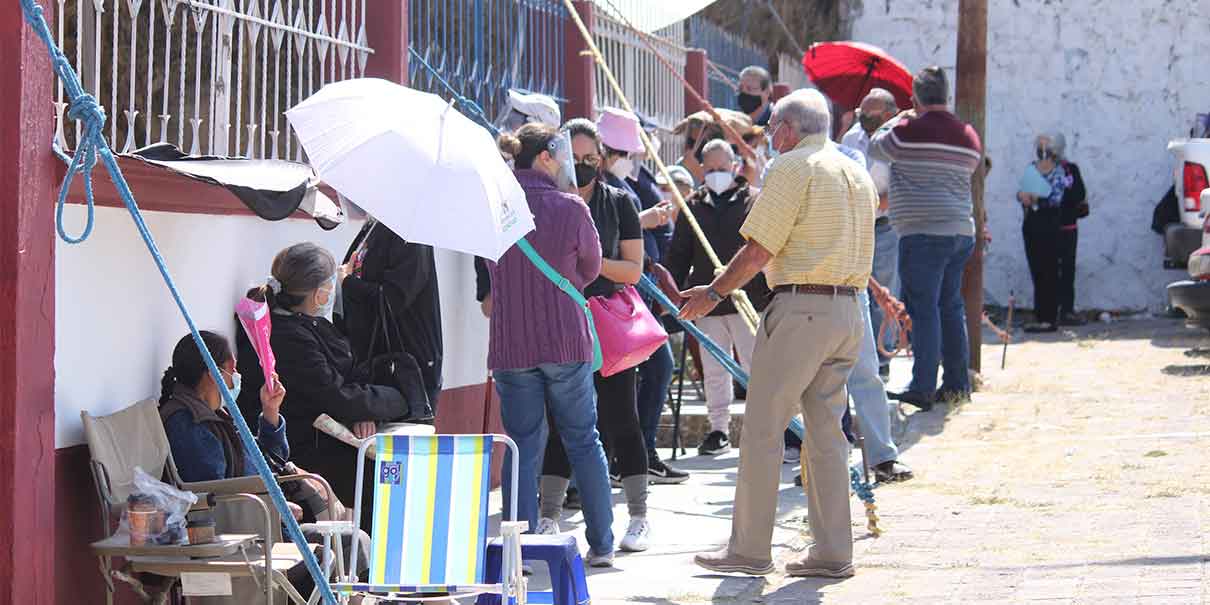 Arrancará vacunación anti Covid este JUEVES en 169 municipios de Puebla