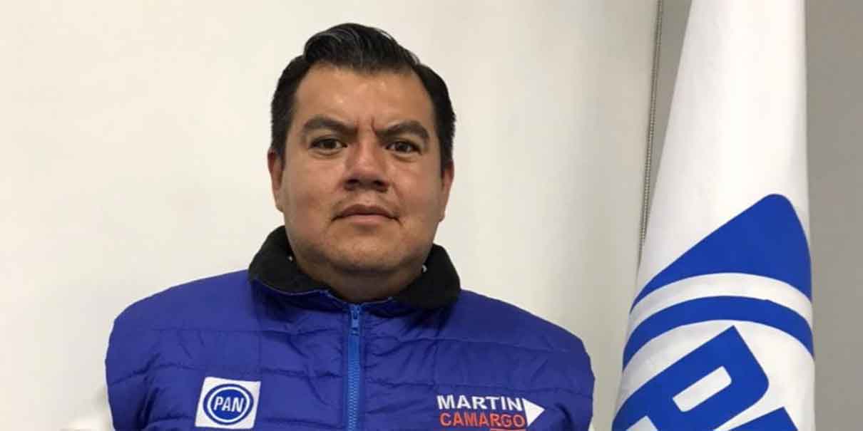 Candidato del PAN bajo investigación por hacerse pasar por abue y vacunarse