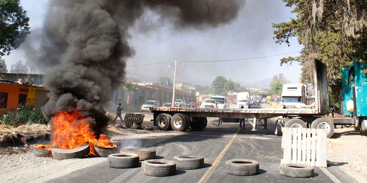 Ejidatarios de Tlahuapan bloquearon autopista a CDMX y Veracruz
