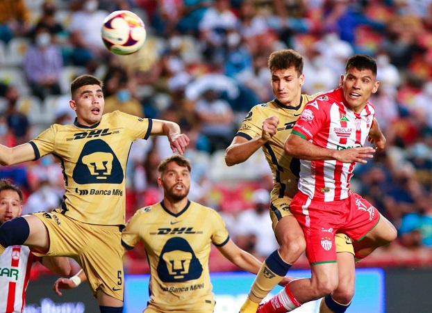 Perdona Necaxa a Pumas y termina perdiendo 1-0