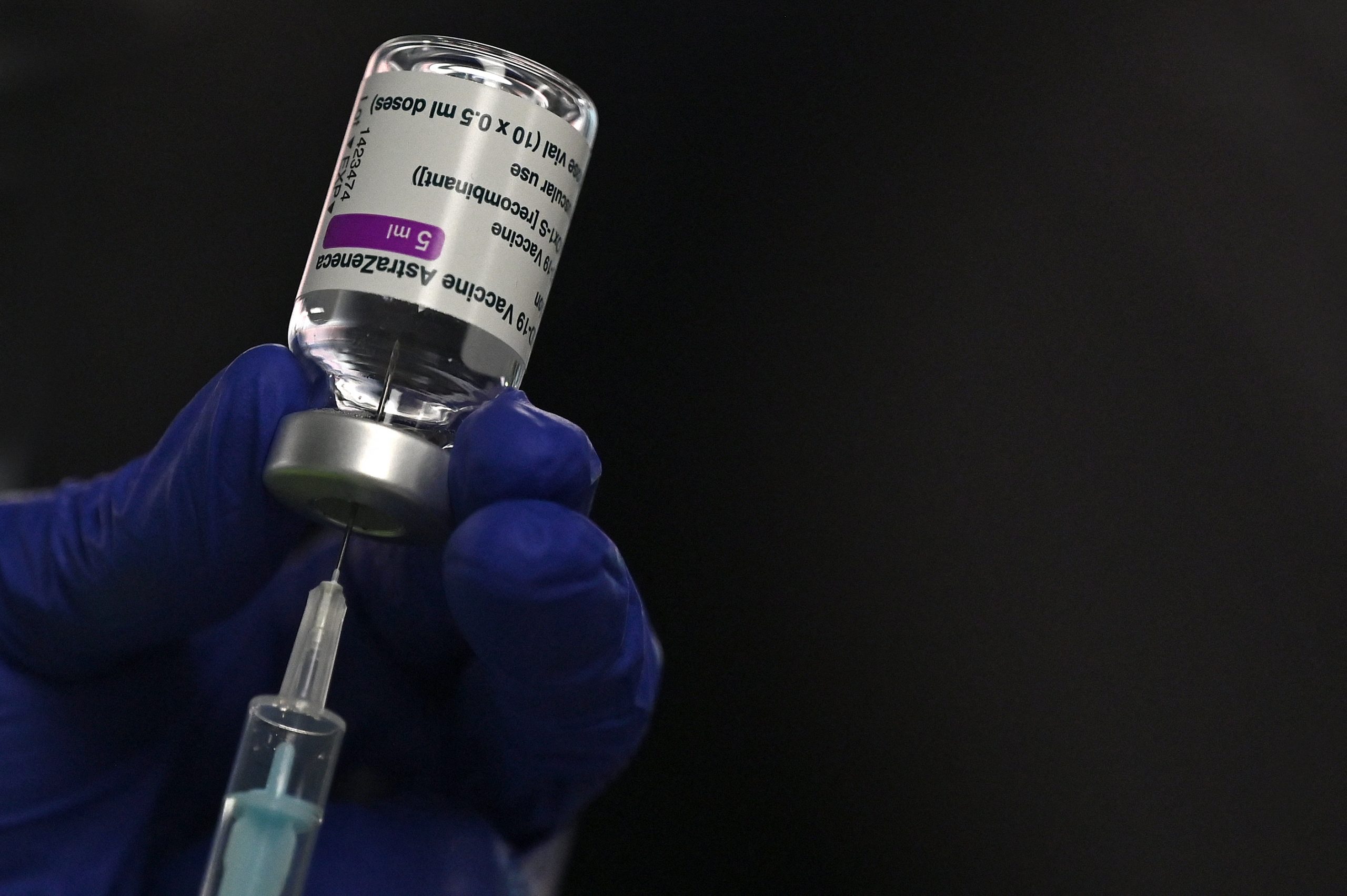 Noruega renuncia a la vacuna anticovid-19 de AstraZeneca y suspende la de Johnson &#038; Johnson
