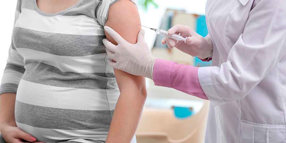 En Puebla han vacunado a 3 mil 205 mujeres embarazadas contra el Coronavirus