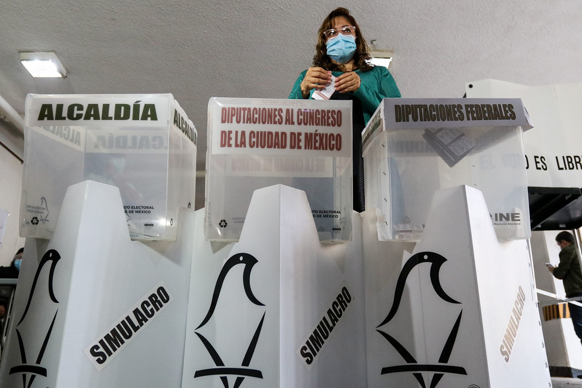 Del fraude a la democracia y de la democracia al fraude