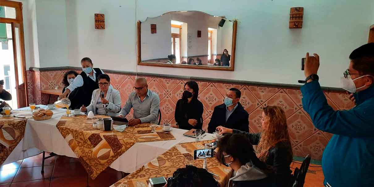 Mario de la Rosa utilizará a la Luz del Mundo como ejército electoral en Amozoc