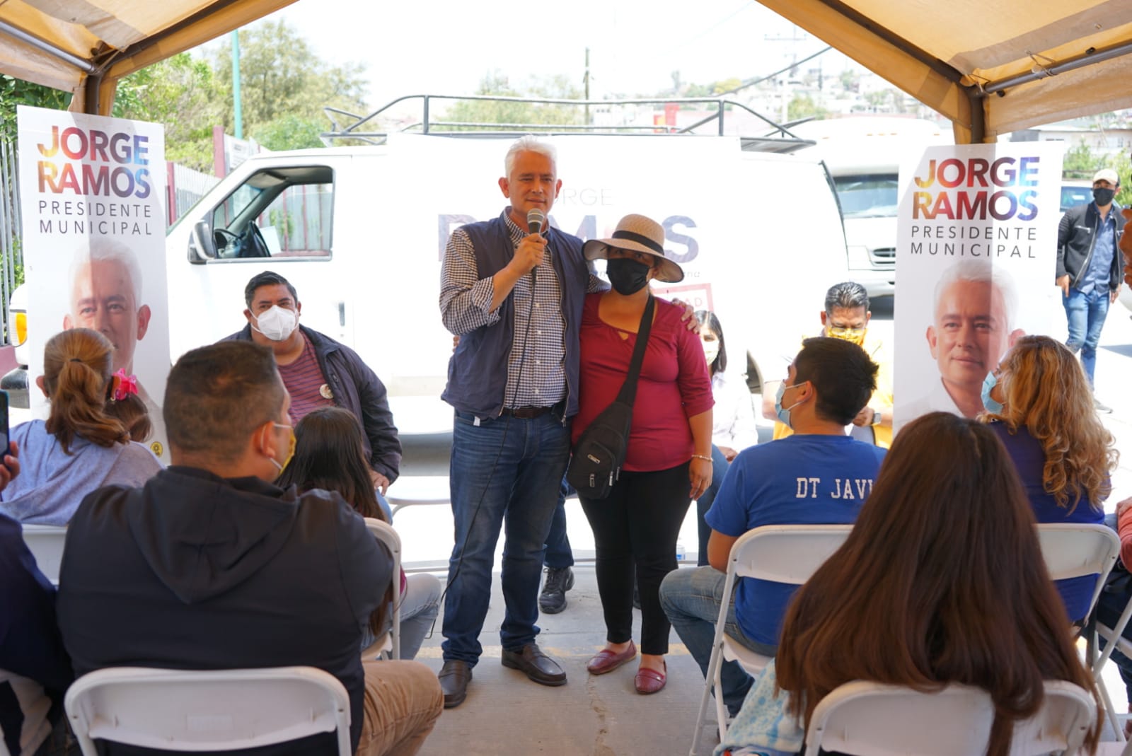Promete Ramos seguridad y desarrollar Tijuana ante colonos de La Morita