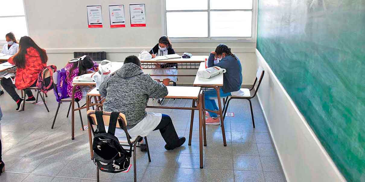 Regresar a las aulas en Puebla causará un efecto dominó en el contagio Covid