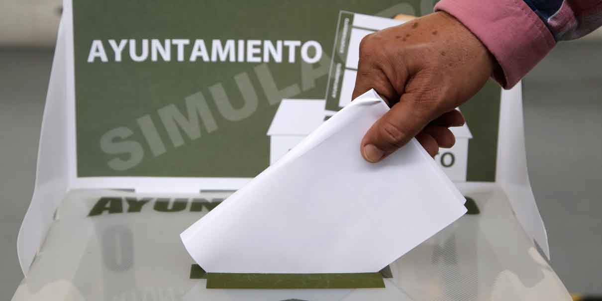 Universitarios convocan a candidatos de Puebla a foro