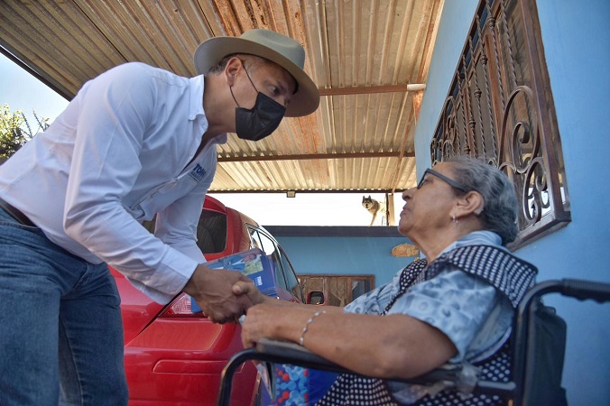 Se compromete Antonio Arámbula a apoyar a personas con discapacidad en Jesús María