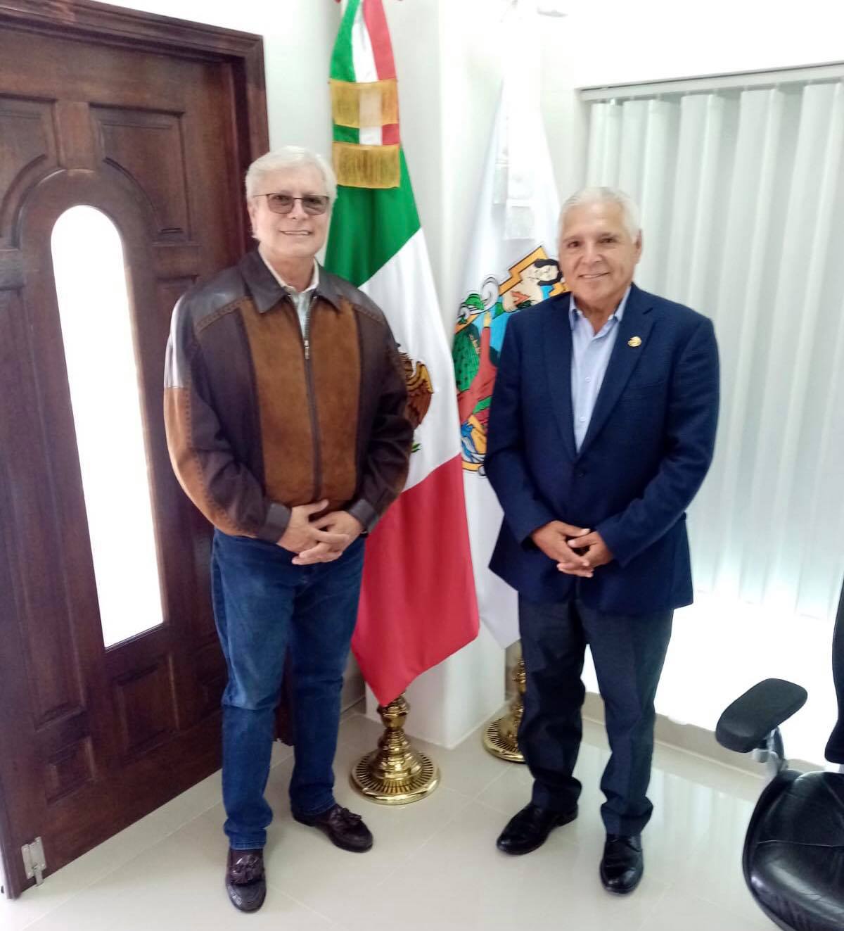 Bonilla recibe a diputado federal electo Héctor Mares