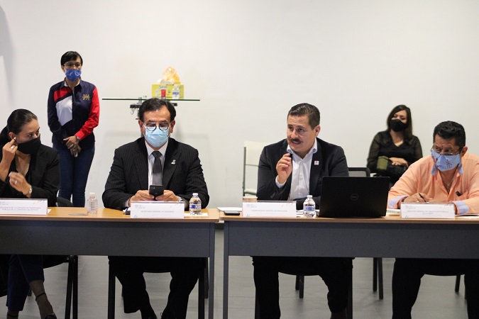 CMOV y concesionarios del transporte público cerrarán filas ante regreso a clases