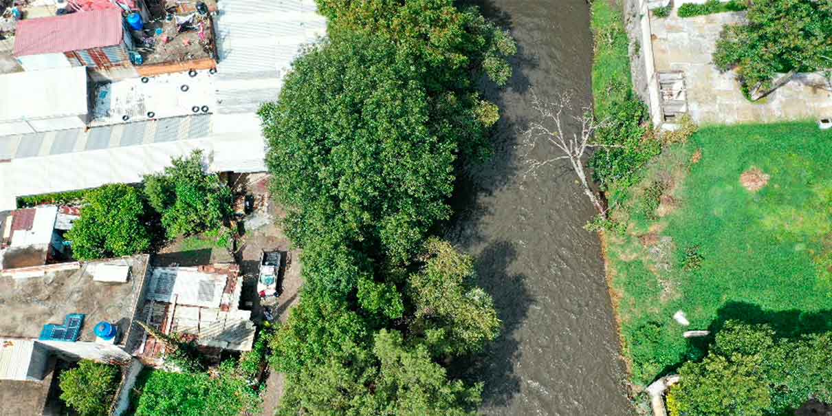 Alerta por crecida del río Atoyac en Puebla