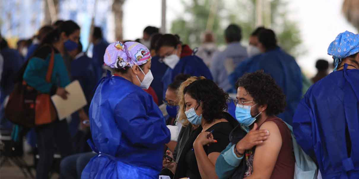Coronavirus en Puebla, COVID-19, Vacunación contra Covid-19 en Puebla, Brigada Correcaminos, Secretaría de Bienestar, José Antonio Martínez García, contagios covid, muertos covid
