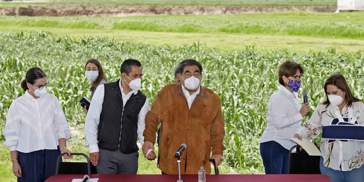 Terreno donde está el socavón no será expropiado, Estado responderá a afectados: Barbosa