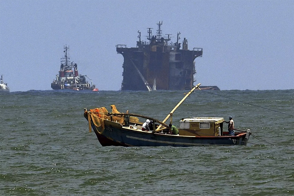 Barco hundido con 25 toneladas de ácido nítrico provocará “daño significativo” al planeta