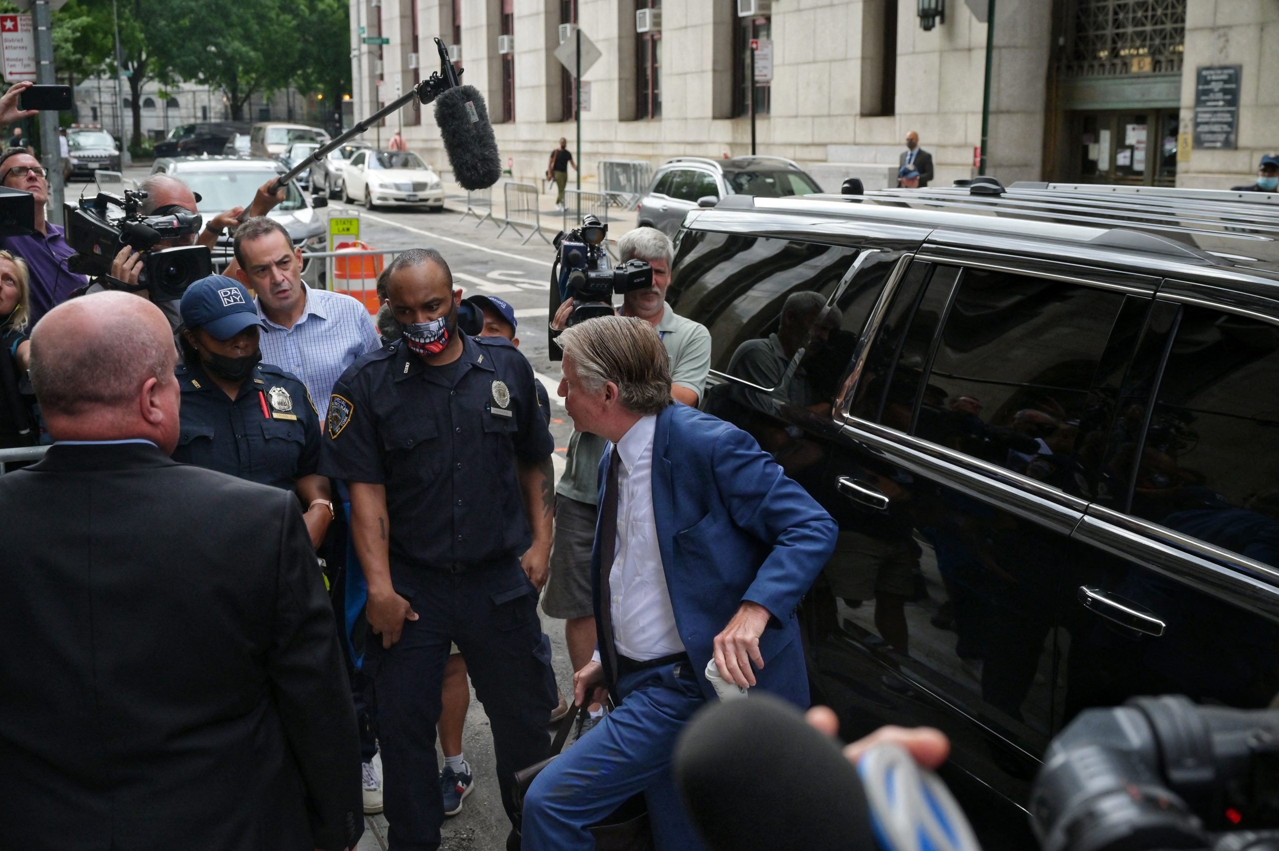 EU: director financiero de la organización Trump se entrega a las autoridades de Nueva York