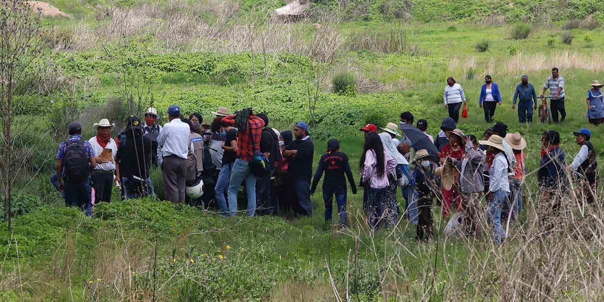 Familia afectada por socavón ya eligió el terreno para construir su casa