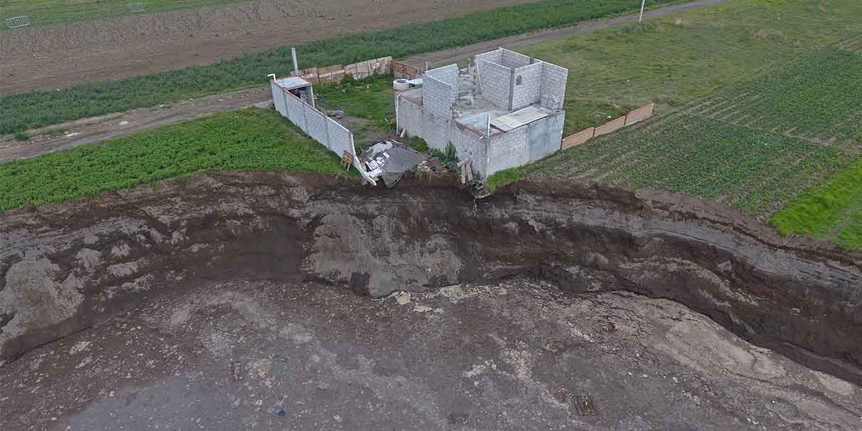 Gobierno comprará el terreno que elija la familia afectada por socavón