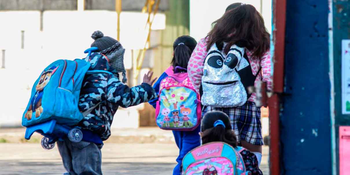 https://diariopuntual.com/estado/2021/07/13/4247/no-hay-reversa-sigue-en-pie-el-regreso-clases-en-puebla-pese-variante-delta