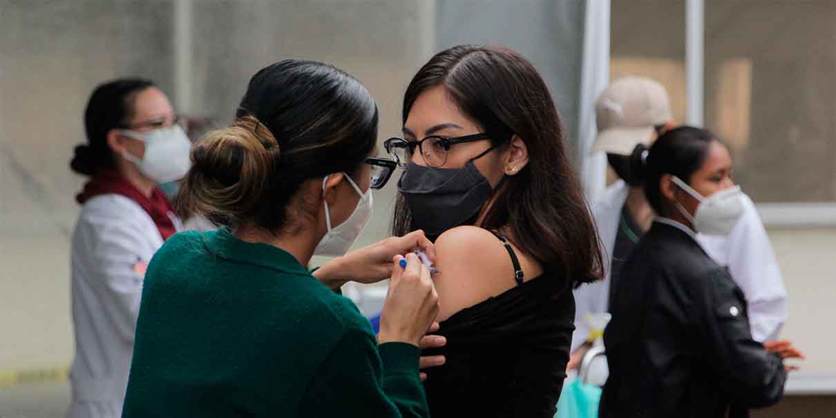 Aplicarán primera y segunda dosis de vacunas anti Covid en 25 municipios de Puebla