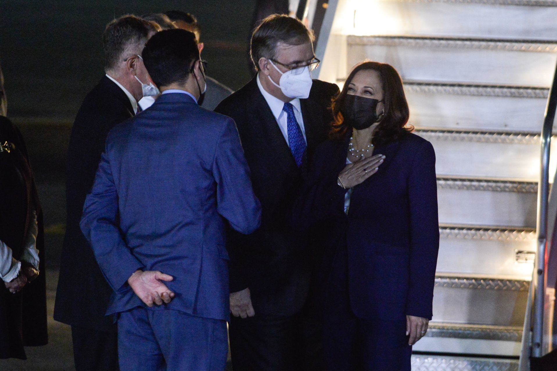Kamala Harris y Marcelo Ebrard