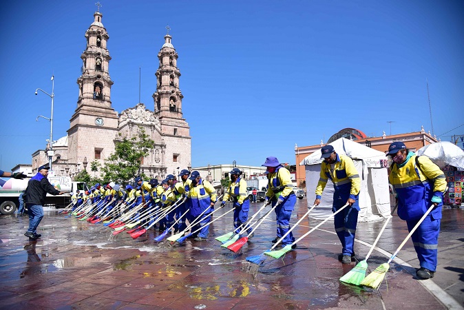 Intensifican acciones de limpieza e higiene en festejos de la Romería en Aguascalientes