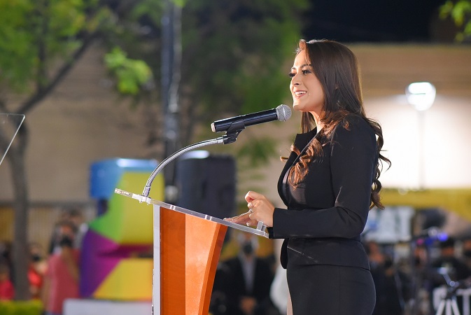 Presenta Tere Jiménez informe de actividades sectorizado en el barrio de El Encino