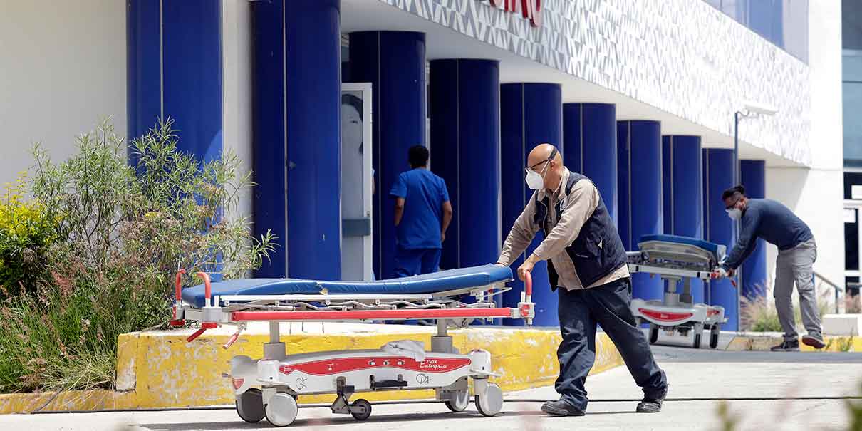 Puebla rebasa los mil hospitalizados por Covid