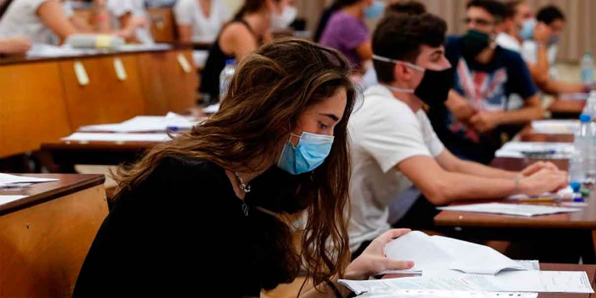 Sólo universitarios deben volver a las aulas empresarios