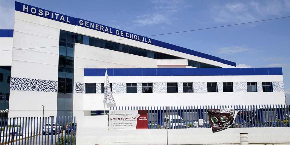 Trabajadores de salud denuncian maltrato laboral en el Hospital Covid de Cholula