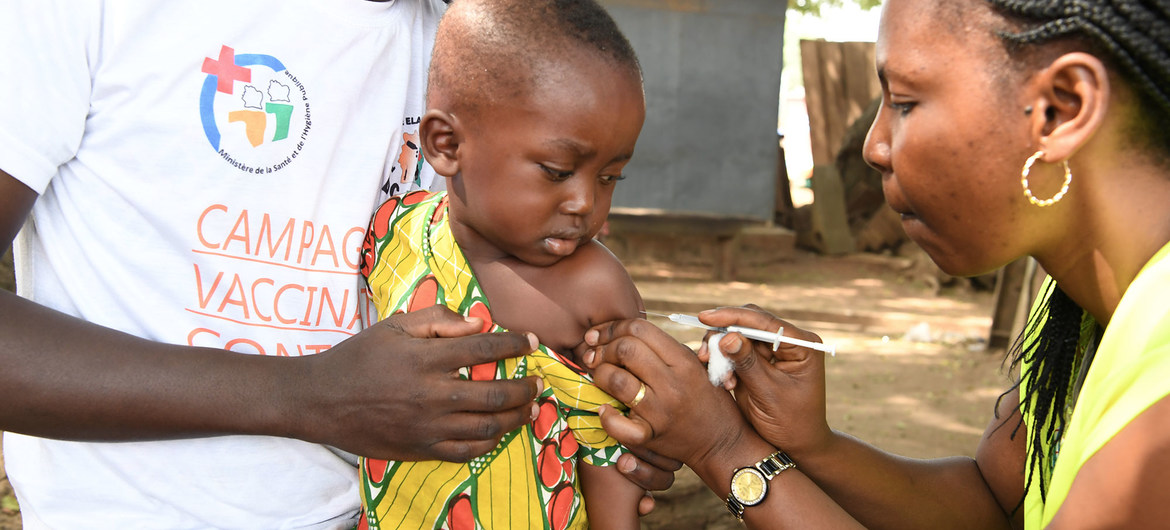 De fácil propagación, la meningitis causa 250,000 muertes anuales y puede provocar epidemias