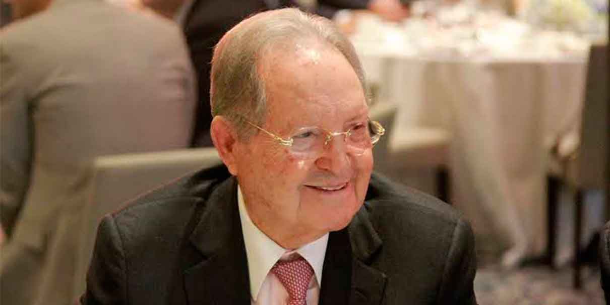 Olegario Vázquez Raña, de Juegos Olímpicos a empresario exitoso