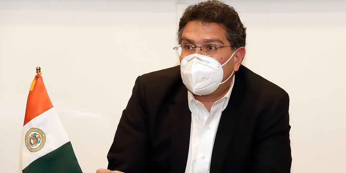 Tribunal poblano respalda a Ríos Piter como rector de la Udlap