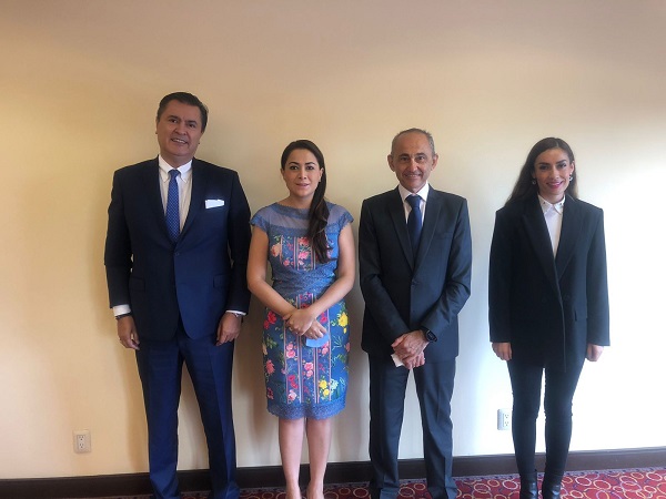 Se reúne Tere Jiménez con vicepresidente de manufactura de Nissan Mexicana