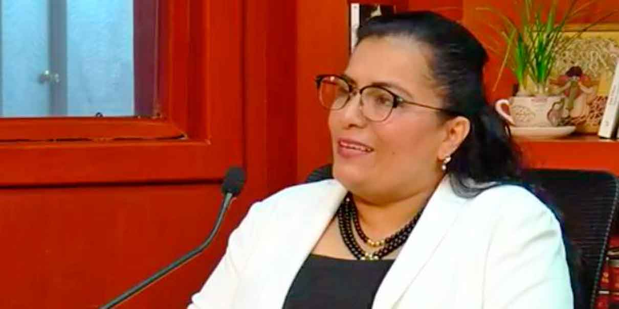 Susana Escamilla es despedida por anomalías, pero la premian con supervisión