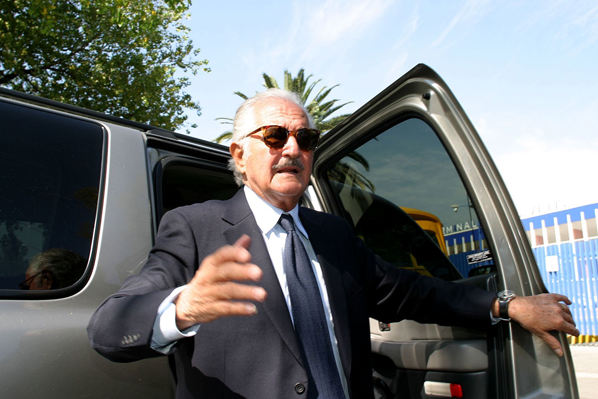 Carlos Fuentes y su lado vampírico por la Ciudad de México