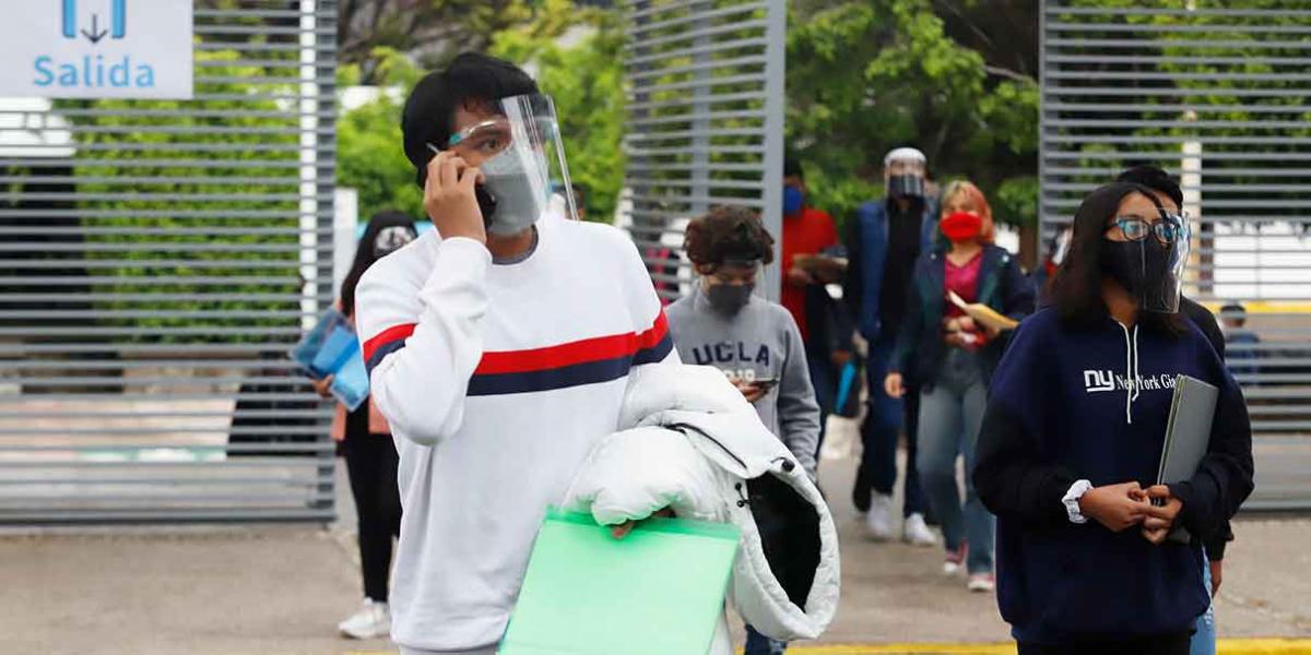 Para la BUAP la salud, no la política, primero