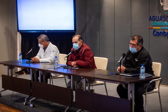 Clausuran 4 bares en primera noche con nuevas medidas sanitarias; gobernador pide acatarlas