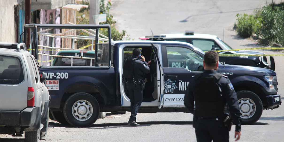 Embolsado y con mensaje tiran cuerpo en un bote de basura en la colonia Nueva San Salvador
