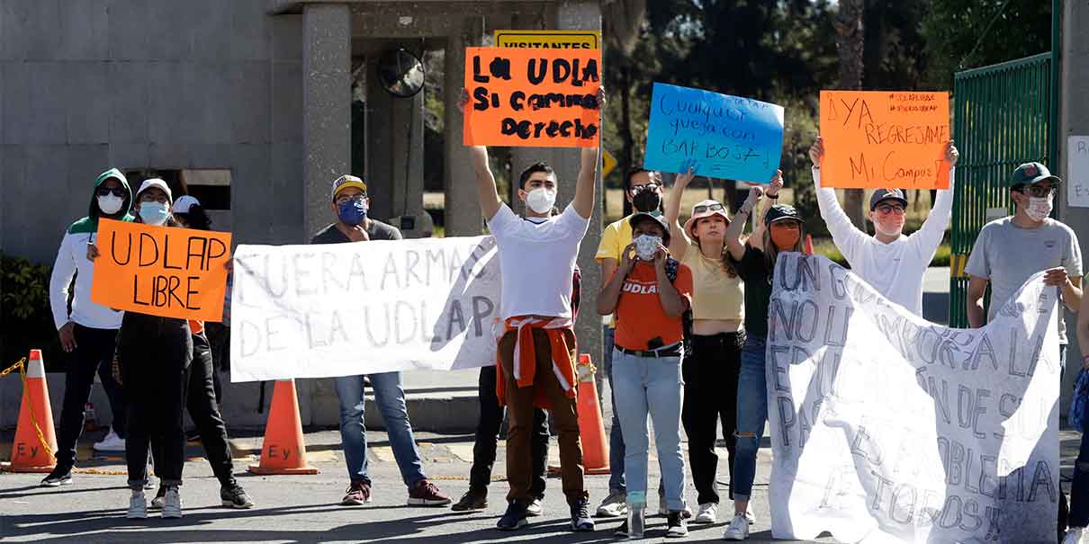 La familia Jenkins usa como distractor el cierre del campus para dejar de hablar de los desfalcos, señaló Barbosa