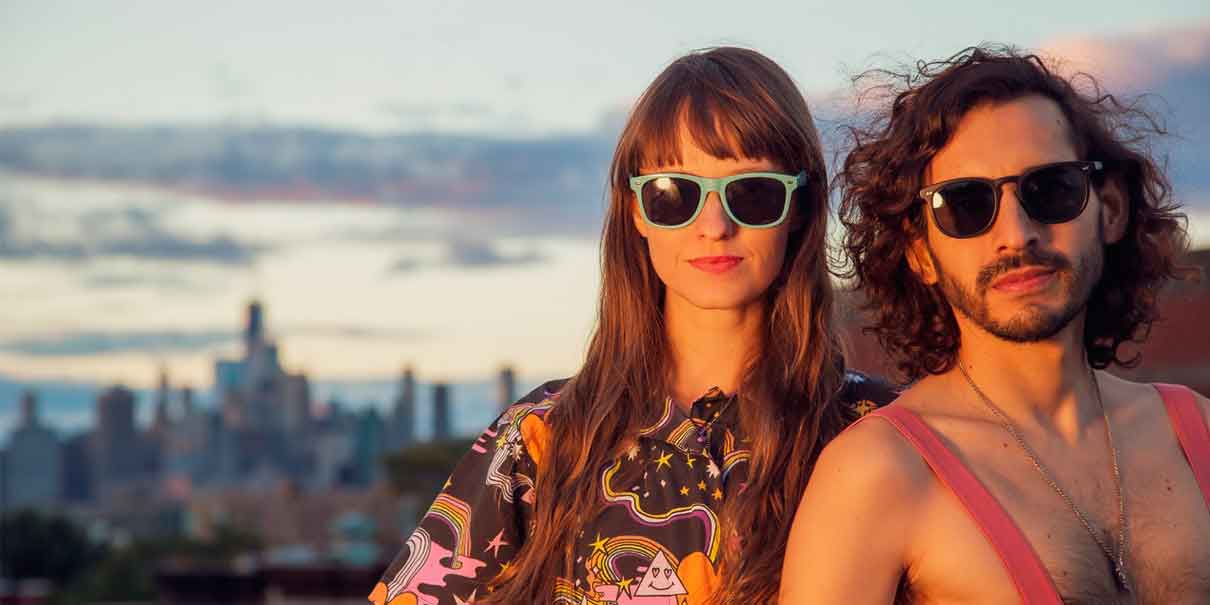 Tipa Tipo, conquista con su música al mercado en español e inglés de EU