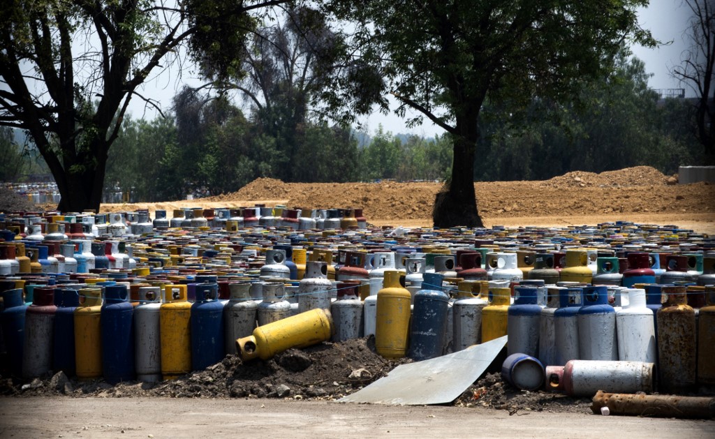 Inmenso cementerio de tanques de gas, un peligro para habitantes de la CDMX